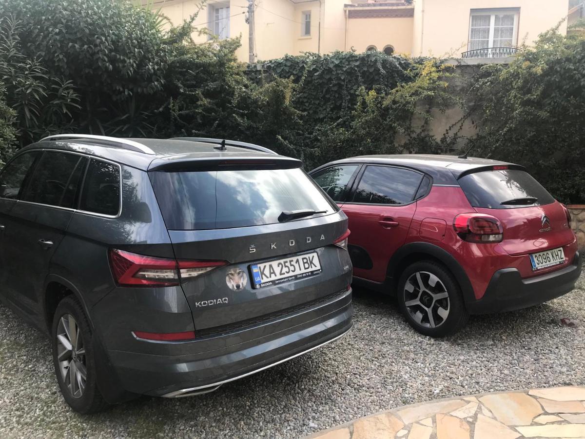 Hébergements à La Rive, Accueil ouvert tous les jours jusqu'à 20h00 dernier délai, depuis 29 ans ! Réserver ici svp ! Merci ! Aucun règlement à distance accepté, Paiement par CB, Espèces, Chèque ou Chèques-Vacances impérativement à la remise des clef Amélie-les-Bains-Palalda Extérieur photo