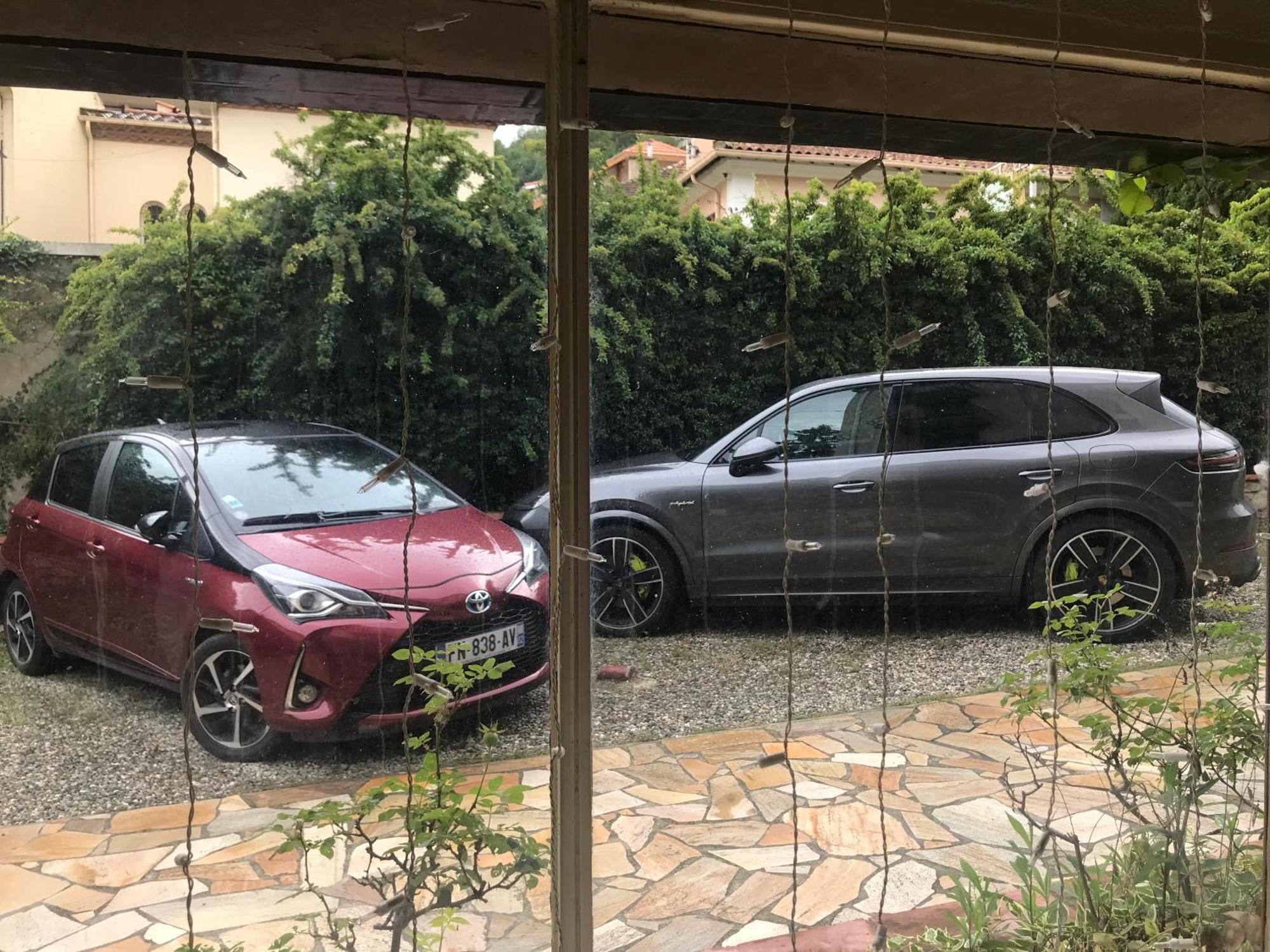 Hébergements à La Rive, Accueil ouvert tous les jours jusqu'à 20h00 dernier délai, depuis 29 ans ! Réserver ici svp ! Merci ! Aucun règlement à distance accepté, Paiement par CB, Espèces, Chèque ou Chèques-Vacances impérativement à la remise des clef Amélie-les-Bains-Palalda Extérieur photo